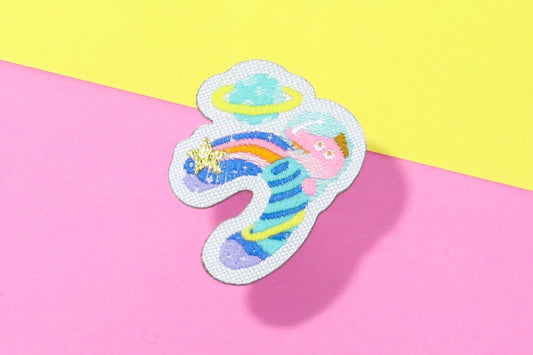 う-ひらがなワッペン(宇宙恐竜)